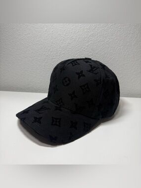 Louis Vuitton hat